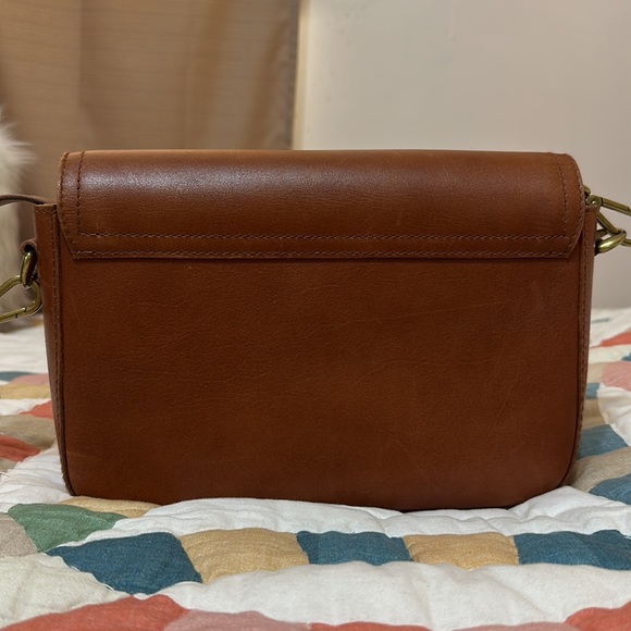 Madewell The Transport Flap Shoulder Bag - Picture 2 of 8